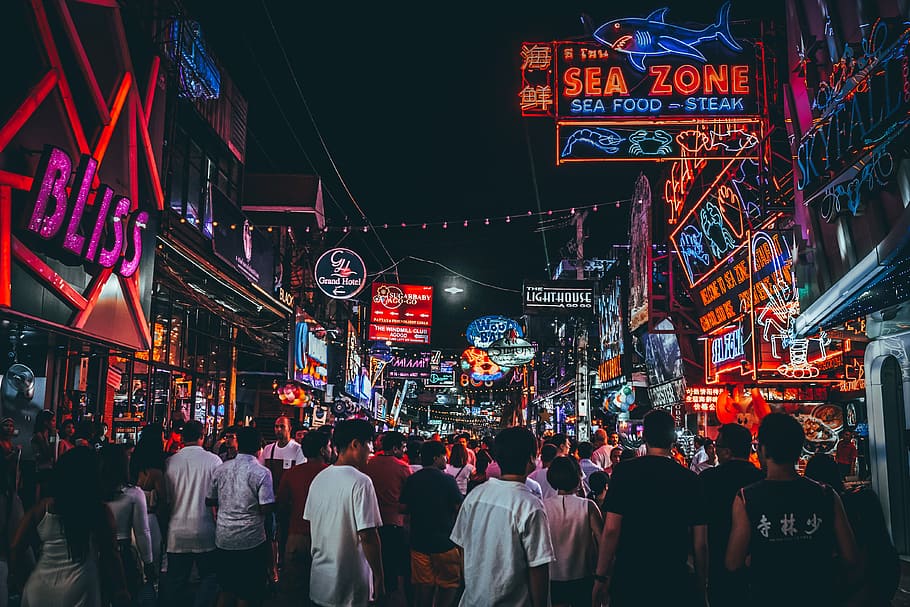 signs-urban-neon-crowd